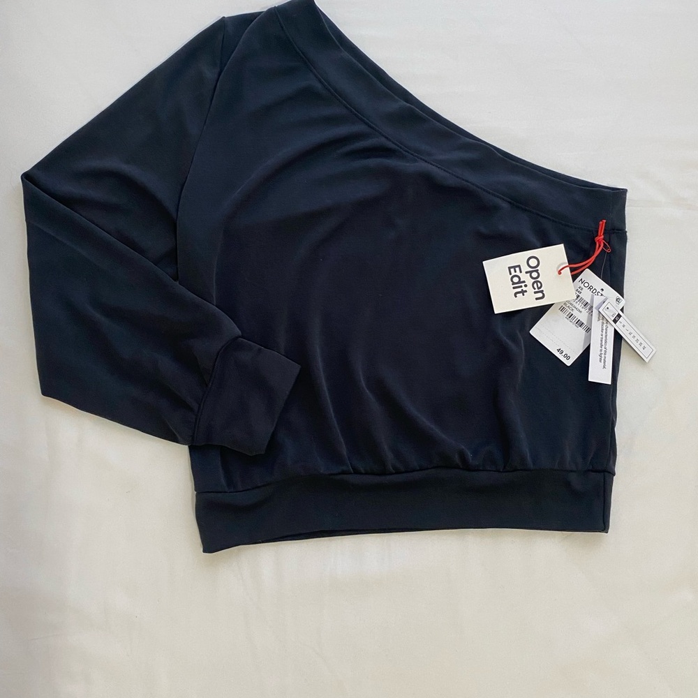 NWT OPEN EDIT BLACK ONE-SHOULDER LONGSLEEVE CROP TOP